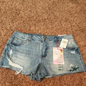 NWT - Almost Famous - Juniors High Rise Embroidered Blue Denim Shorts -Size 15